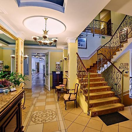 Villa Royal Ostrów Wielkopolski Esterno foto
