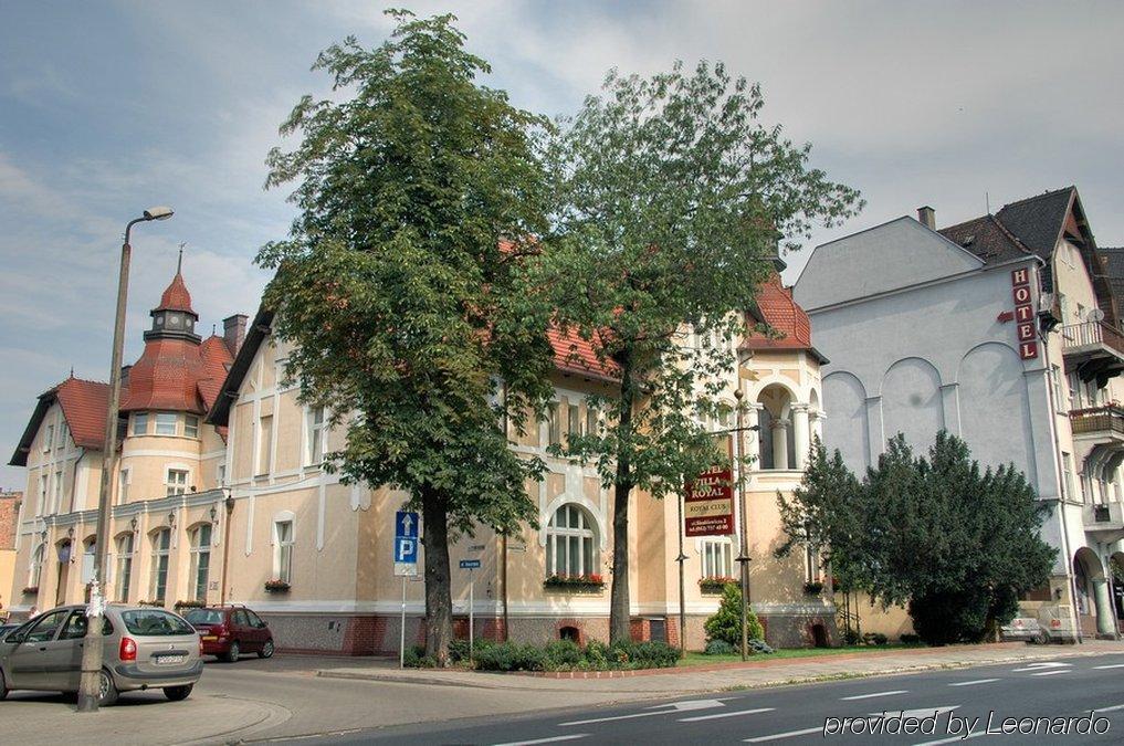 Villa Royal Ostrów Wielkopolski Esterno foto